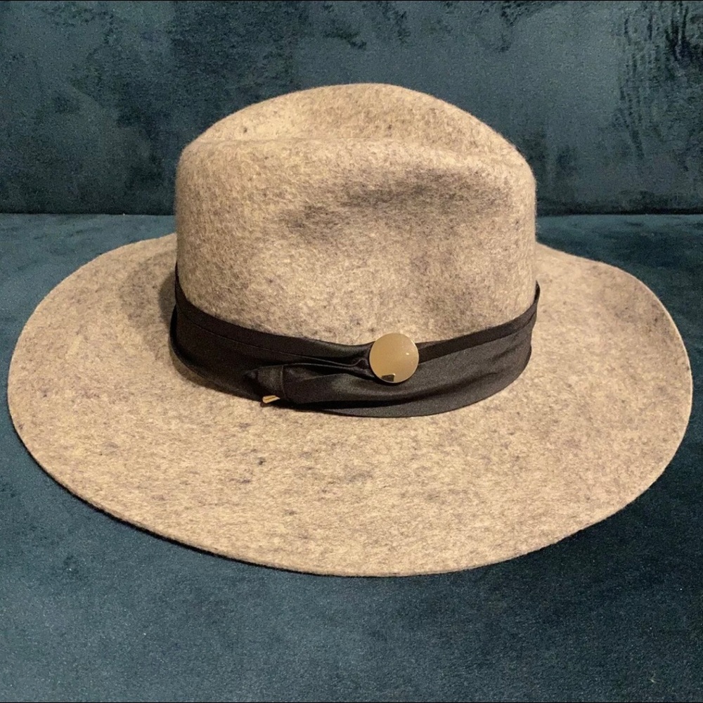 Banana Republic Wool Floppy Hat - NWOT Spring/Fall/Winter